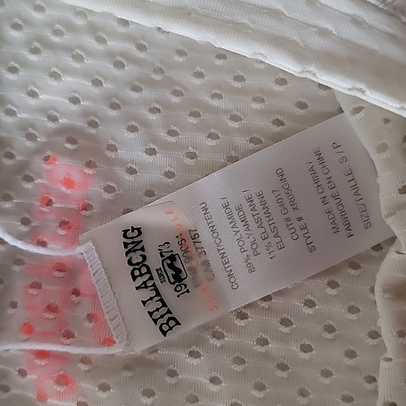 SuRF tank, yoga,  beach, surf, athletic - Picture 4 of 4